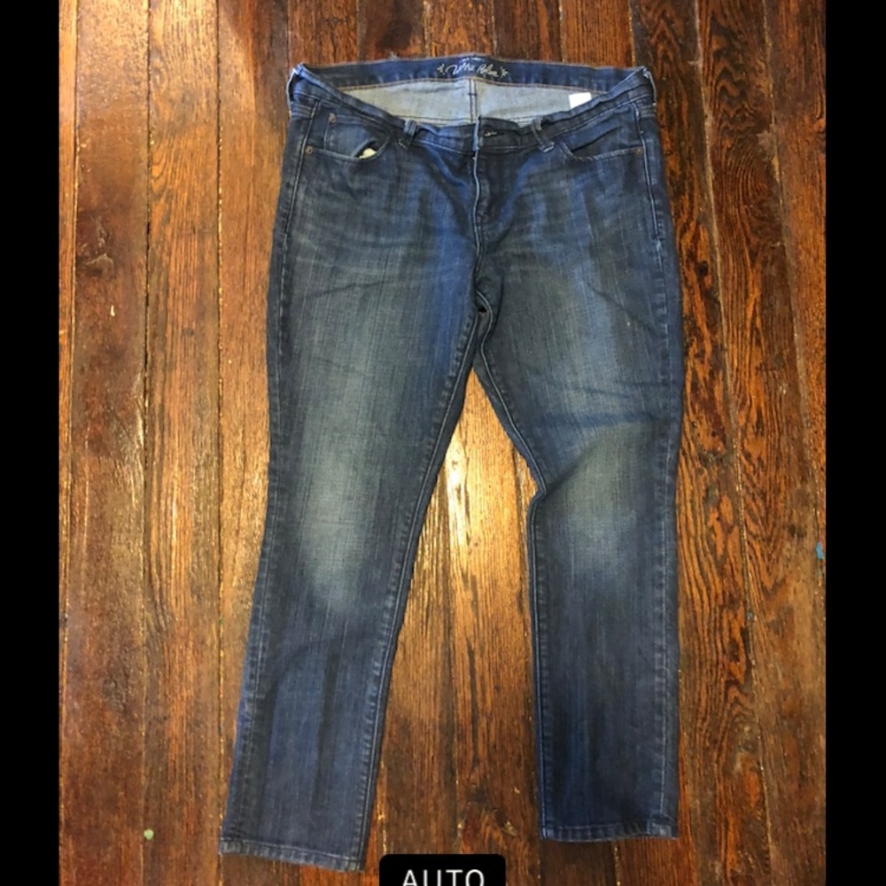 Old navy ultra blue jeans. 14.